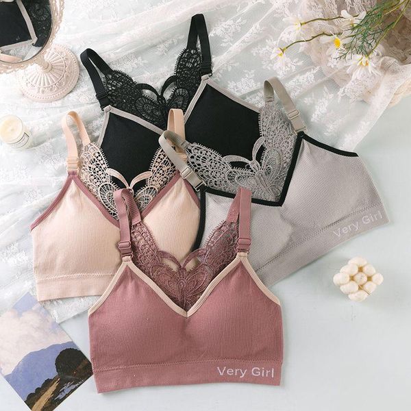 bras women's seamless breathable back lace butterfly hollow bra high elastic shockproof daily casual fitness bottoming bralette, Red;black
bras women's seamless breathable back lace butterfly hollow bra high elastic shockproof daily casual fitness bottoming bralette, Red;black