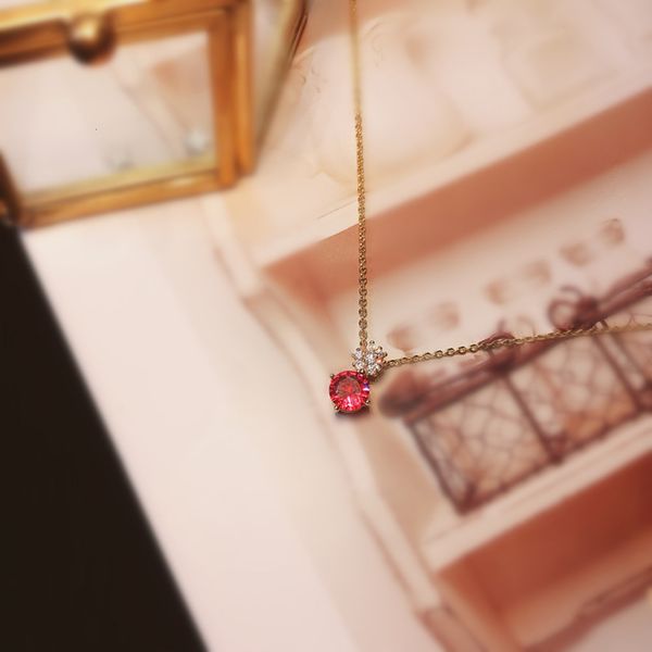 light luxury wind copper plated 14k fashionable women's red necklace temperament clavicle chain gift for girlfriend, Black
light luxury wind copper plated 14k fashionable women's red necklace temperament clavicle chain gift for girlfriend, Black