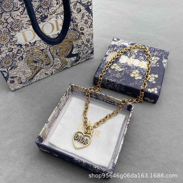 2021 luxury designer jewelry 21 new products of brass 925 silver hollow heart love necklace french temperament fashion pendant
2021 luxury designer jewelry 21 new products of brass 925 silver hollow heart love necklace french temperament fashion pendant