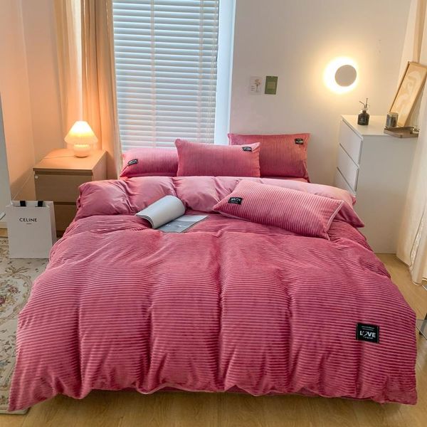 bedding sets solid color velvet pink red duvet cover for household winter warmth thick set bedroom twin king
bedding sets solid color velvet pink red duvet cover for household winter warmth thick set bedroom twin king