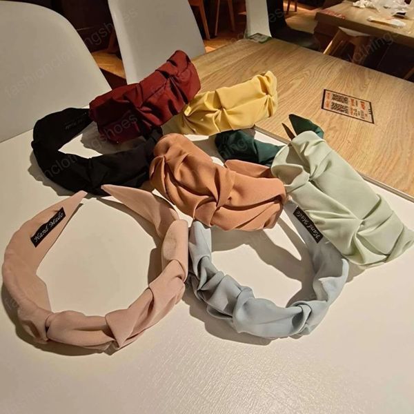 fashion hairband wide solid color pleats pattern hair hoop headbands hair accessories for women, Slivery;white
fashion hairband wide solid color pleats pattern hair hoop headbands hair accessories for women, Slivery;white