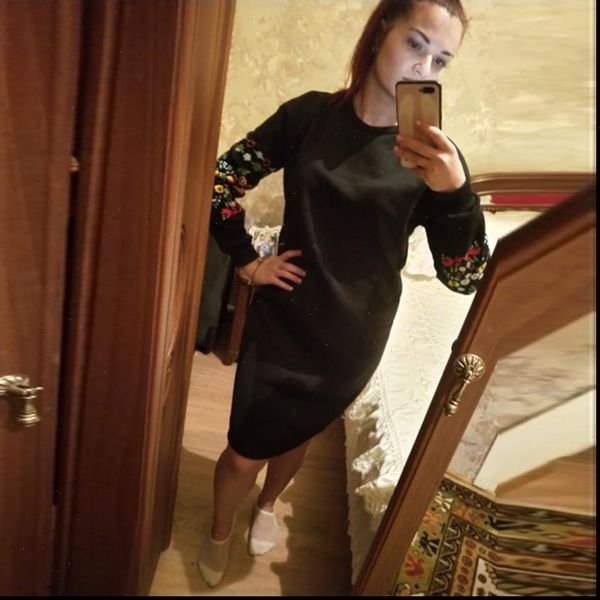 vintage floral print short women dress autumn winter long sleeve mini pullover casual straight vestidos, Black;gray
vintage floral print short women dress autumn winter long sleeve mini pullover casual straight vestidos, Black;gray