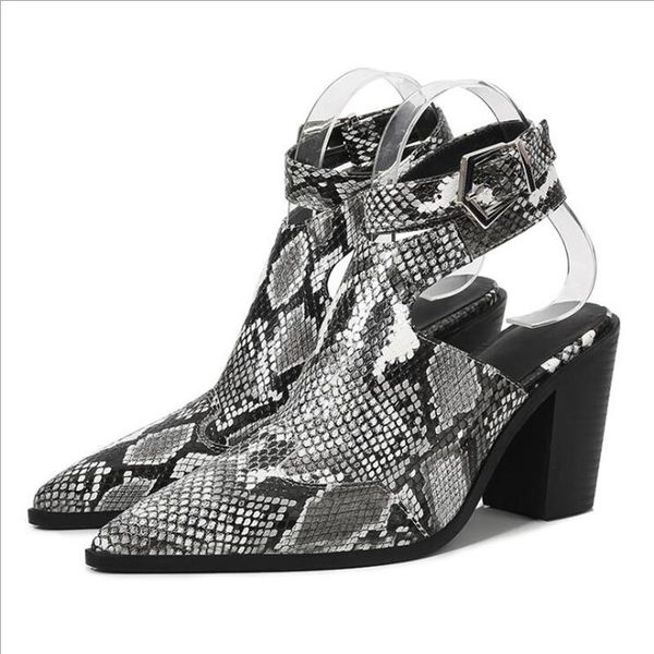 sandals 2021 fashion snakeskin pattern pu women's singles stiletto heel shoes shallow pointed thick hollow buckle, Black
sandals 2021 fashion snakeskin pattern pu women's singles stiletto heel shoes shallow pointed thick hollow buckle, Black