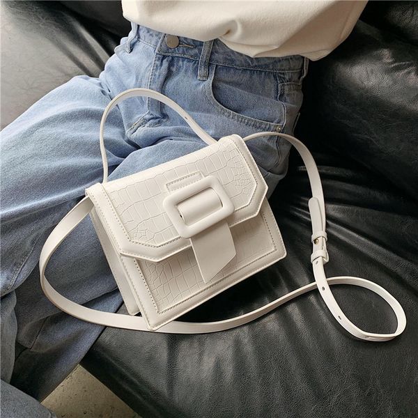 women's 2021 french spring and summer korean style messenger bag fashion handbag
women's 2021 french spring and summer korean style messenger bag fashion handbag