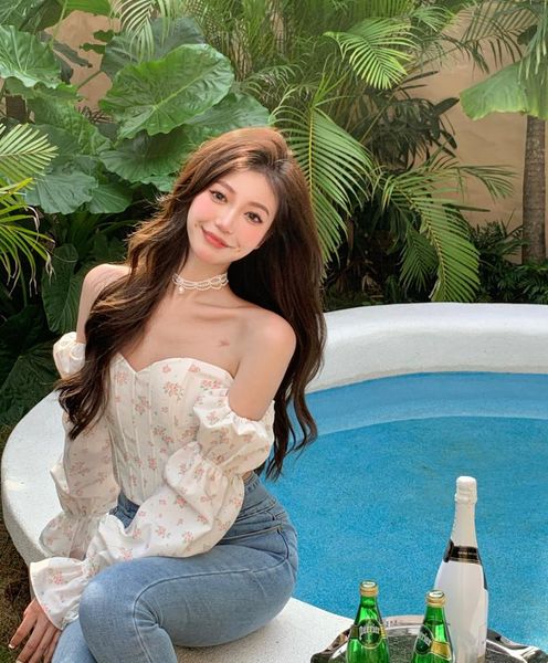 women's blouses & shirts one-shoulder puff sleeve floral shirt summer sweet long-sleeved, White
women's blouses & shirts one-shoulder puff sleeve floral shirt summer sweet long-sleeved, White
