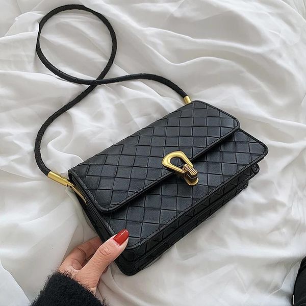 evening bags women flap crossbody bag for 2021 quality leather weave fashion shoulder messenger female travel handbag and purse
evening bags women flap crossbody bag for 2021 quality leather weave fashion shoulder messenger female travel handbag and purse
