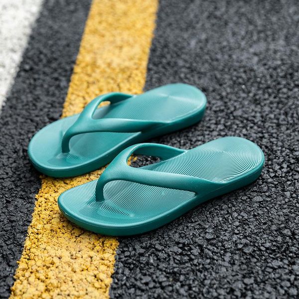 slippers 2021 simple solid color woman summer outdoor home flip flops couple eva one-word men beach, Black
slippers 2021 simple solid color woman summer outdoor home flip flops couple eva one-word men beach, Black