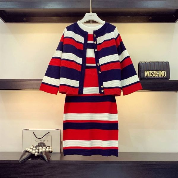 knitted striped 3 pieces set women single-breasted cardigan + short sleeve pullover + bodycon skirt suit women's sets 210330, White
knitted striped 3 pieces set women single-breasted cardigan + short sleeve pullover + bodycon skirt suit women's sets 210330, White