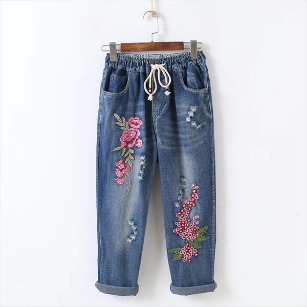 summer line sen hole women jeans letter embroidered flowers loose nine points trousers, Blue
summer line sen hole women jeans letter embroidered flowers loose nine points trousers, Blue
