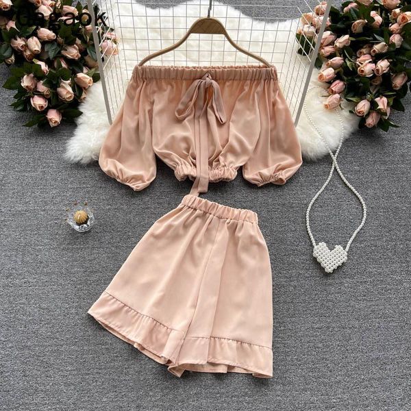 women's tracksuits gagaok sweet two piece set 2021 summer casual fashion korean simple outfits slash neck solid shirts + wild shorts, Gray
women's tracksuits gagaok sweet two piece set 2021 summer casual fashion korean simple outfits slash neck solid shirts + wild shorts, Gray