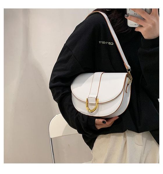 trend pu leather hand-held underarm bag small round lady single shoulder messenger saddle female bags
trend pu leather hand-held underarm bag small round lady single shoulder messenger saddle female bags