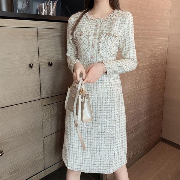 plaid beading button tweed women dress spring autumn office lady o-neck tassel long sleeve fashion casual dresses, Black;gray 
plaid beading button tweed women dress spring autumn office lady o-neck tassel long sleeve fashion casual dresses, Black;gray