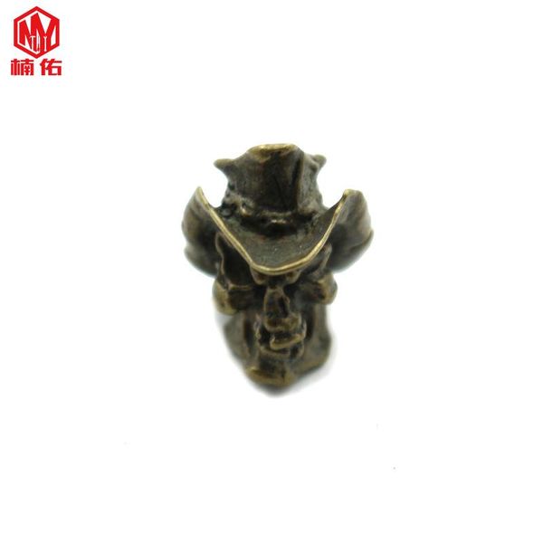 outdoor rope pendant paracord handmade 1pcs retro brass hat western cowboy knife beads gadgets
outdoor rope pendant paracord handmade 1pcs retro brass hat western cowboy knife beads gadgets