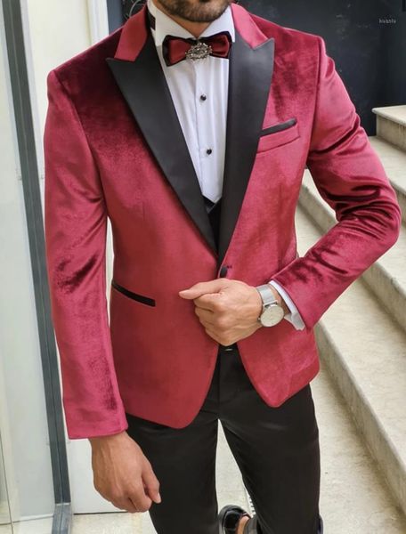 men's suits & blazers velvet 3 piece suit slim fit one button blazer dress wedding party jacket vest pants, White;black
men's suits & blazers velvet 3 piece suit slim fit one button blazer dress wedding party jacket vest pants, White;black