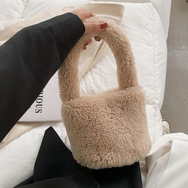 evening bags 2022 women small plush tote handbags lamb like fabric wrist plain fluffy warm cloth makeup bag cute canvas purses for girls
evening bags 2022 women small plush tote handbags lamb like fabric wrist plain fluffy warm cloth makeup bag cute canvas purses for girls