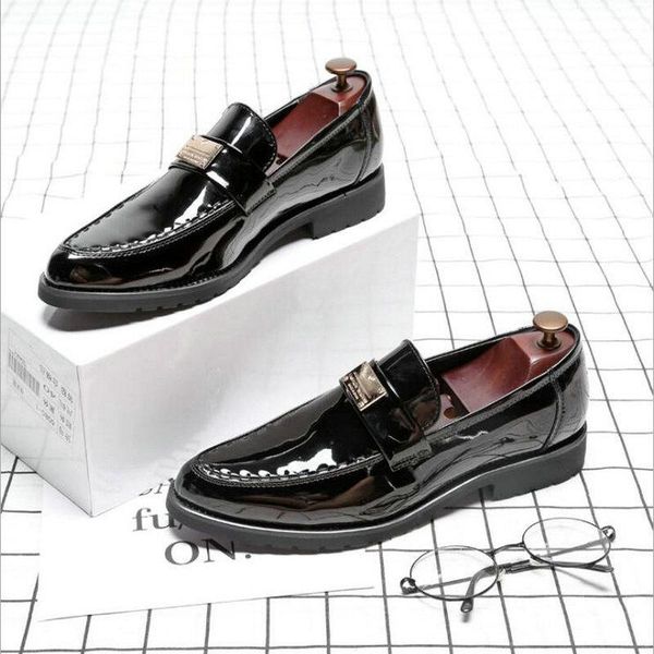 dress shoes big size fashion men wedding leather oxfords pointed toe black business formal loafers 556 
dress shoes big size fashion men wedding leather oxfords pointed toe black business formal loafers 556