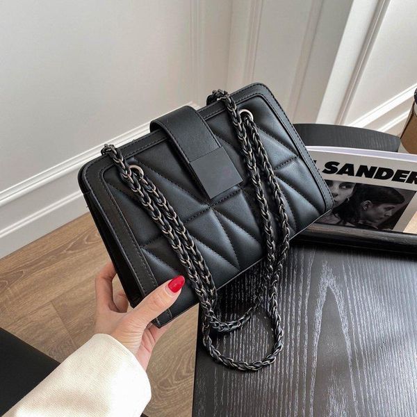 evening bags chain fashion female bag manufacturer wholesale 2021 small wind baoling smaller incense to inclined shoulder
evening bags chain fashion female bag manufacturer wholesale 2021 small wind baoling smaller incense to inclined shoulder