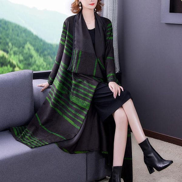 women's trench coats windbreaker jacket autumn 2021 fashion stripes irregular long coat retro ethnic style large size shawl outwear m14, Tan;black
women's trench coats windbreaker jacket autumn 2021 fashion stripes irregular long coat retro ethnic style large size shawl outwear m14, Tan;black