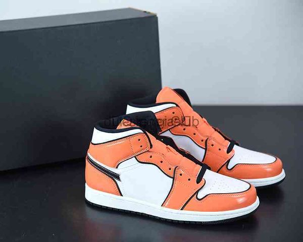 quilty authentic mid se 1 1s shoes basketball shoes white orange patent leather design wmns men women trainers outdoor leisure sports
quilty authentic mid se 1 1s shoes basketball shoes white orange patent leather design wmns men women trainers outdoor leisure sports