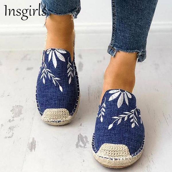 slippers fashion embroidered women 2021 summer closed toe ladies comfortable sandals home outdoor beach fisherman mules, Black
slippers fashion embroidered women 2021 summer closed toe ladies comfortable sandals home outdoor beach fisherman mules, Black