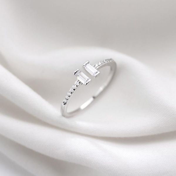 cluster rings 925 sterling silver korea style geometry single row crystal zircon inlay ring open adjustable fashion women girls jewelry gift, Golden;silver
cluster rings 925 sterling silver korea style geometry single row crystal zircon inlay ring open adjustable fashion women girls jewelry gift, Golden;silver