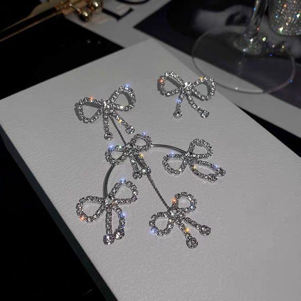 dangle & chandelier fashion luxury shiny rhinestone big long bowknot tassel drop earrings korean baroque style women pendientes jewelry, Silver
dangle & chandelier fashion luxury shiny rhinestone big long bowknot tassel drop earrings korean baroque style women pendientes jewelry, Silver