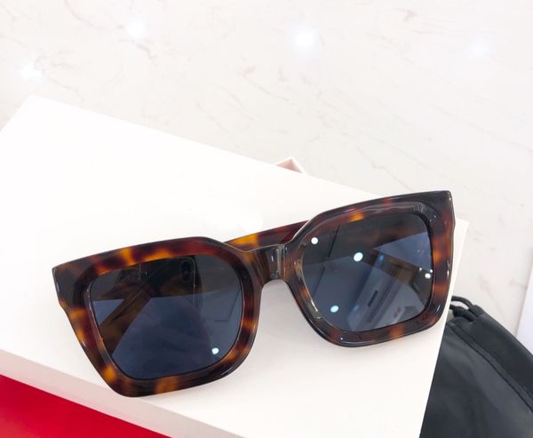 square sunglasses havana blue lenses 41450 mask sun glasses women men fashion sport sunglasses eye wear with box, White;black
square sunglasses havana blue lenses 41450 mask sun glasses women men fashion sport sunglasses eye wear with box, White;black