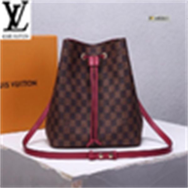 bags brand designer luxury f8vs shoulder peach m40198 advanced wild diagonal cross package women handbags iconic bags totes handles body bag, Red;black
bags brand designer luxury f8vs shoulder peach m40198 advanced wild diagonal cross package women handbags iconic bags totes handles body bag, Red;black