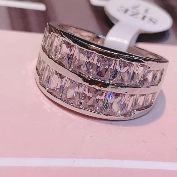 wedding rings luxury wide two lines women cubic zirconia fashion geometric round cz bridal ring jewelry j1916, Slivery;golden
wedding rings luxury wide two lines women cubic zirconia fashion geometric round cz bridal ring jewelry j1916, Slivery;golden