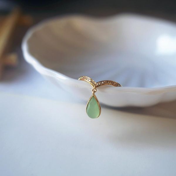 original natural chalcedony drop-shaped pendant opening adjustable ring chinese retro charm women's brand silver jewelry cluster rings, Golden;silver
original natural chalcedony drop-shaped pendant opening adjustable ring chinese retro charm women's brand silver jewelry cluster rings, Golden;silver