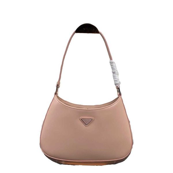 classic saddle carrying women's bag 2021 new hobo mid ancient armpit versatile portable shoulder bagszly
classic saddle carrying women's bag 2021 new hobo mid ancient armpit versatile portable shoulder bagszly