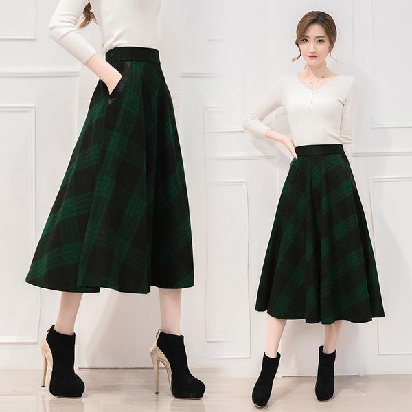 skirts 2021 woman skirt autumn and winter female retro thick woolen plaid fight skin big, Black
skirts 2021 woman skirt autumn and winter female retro thick woolen plaid fight skin big, Black