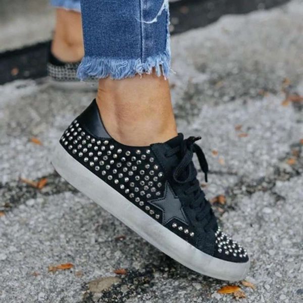 casual shoes 2021 rivet flat bottom small dirty shoes comfortable lace up fashion white large women's casual, Black
casual shoes 2021 rivet flat bottom small dirty shoes comfortable lace up fashion white large women's casual, Black