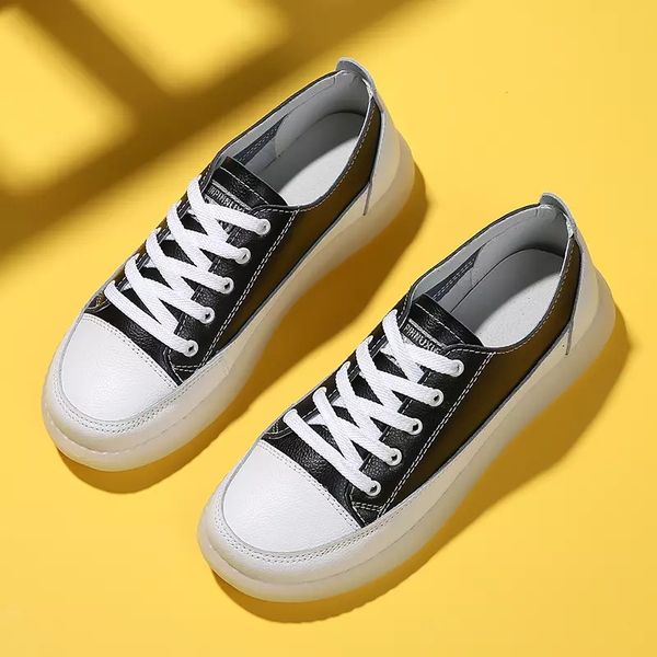 new trend ladies casual shoes breathable and comfortable running shoes white black thick-soled wear-resistant women sneakers outdoors size 3
new trend ladies casual shoes breathable and comfortable running shoes white black thick-soled wear-resistant women sneakers outdoors size 3