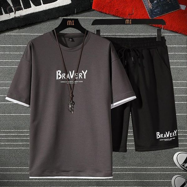 brand 2 piece men tracksuits and shorts sweat suits set letter print plus size jogger sets for clothing, Gray
brand 2 piece men tracksuits and shorts sweat suits set letter print plus size jogger sets for clothing, Gray