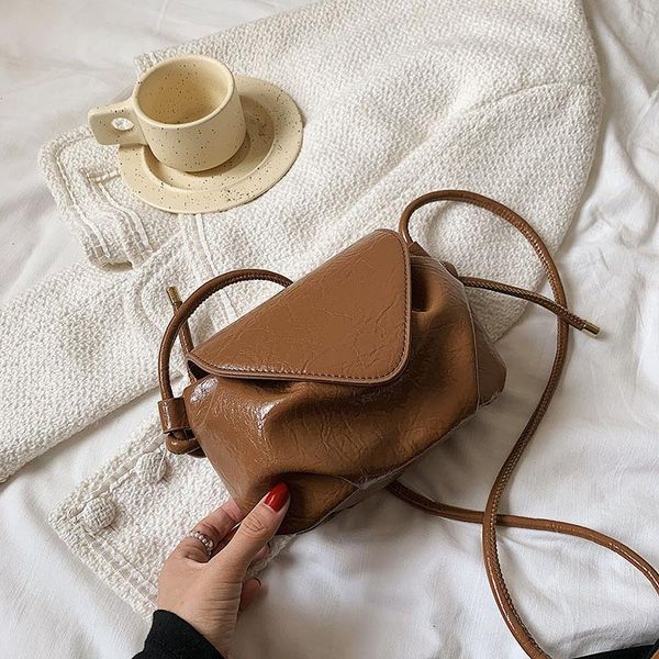 evening bags for women 2021 luxury designer handbag vintage pu solid color messenger shoulder hand
evening bags for women 2021 luxury designer handbag vintage pu solid color messenger shoulder hand