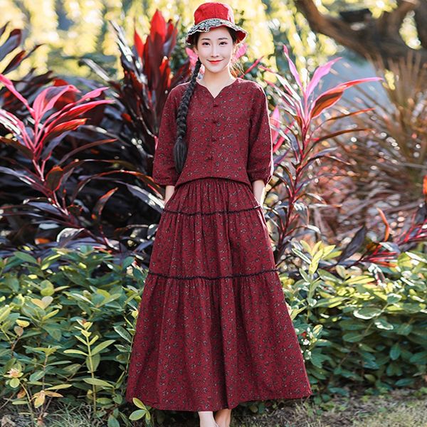 chinese style 2 piece outfits for women new arrival cheongsam + long skirt floral print two piece set and skirt 11242, Red
chinese style 2 piece outfits for women new arrival cheongsam + long skirt floral print two piece set and skirt 11242, Red