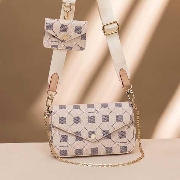 xiaofangbao women's chessboard chain bag 2021 korean mini single shoulder diagonal span mother
xiaofangbao women's chessboard chain bag 2021 korean mini single shoulder diagonal span mother