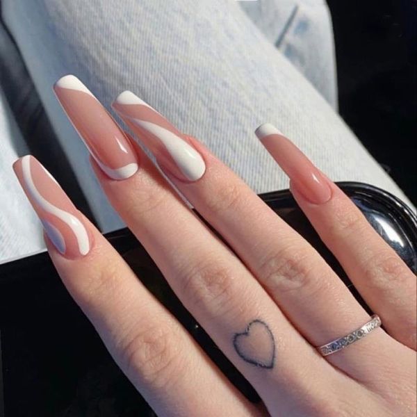 nail art kits 24pcs/box detachable false nails with white wave designs long coffin ballerina fake full artificial tips glue
nail art kits 24pcs/box detachable false nails with white wave designs long coffin ballerina fake full artificial tips glue