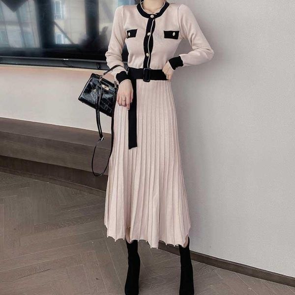 one-piece woman knit sweater pleated dresses korean elegant office dress 2021 winter women long sleeves knitted midi casual, Black;gray
one-piece woman knit sweater pleated dresses korean elegant office dress 2021 winter women long sleeves knitted midi casual, Black;gray