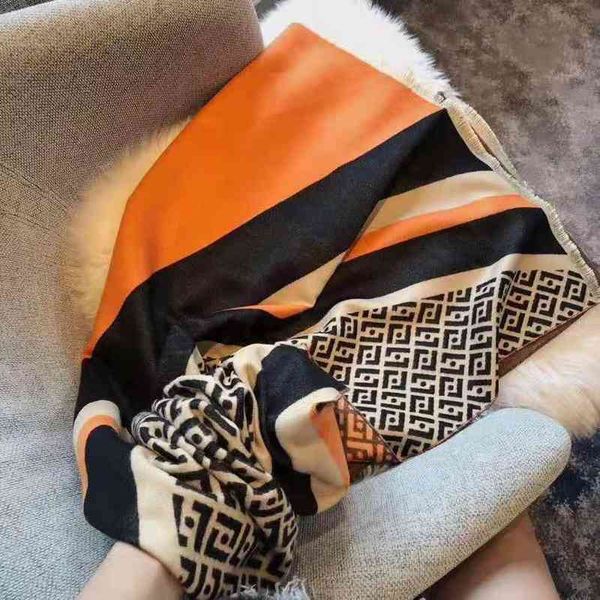 hat scarf glove set letter imitation cashmere women's color blocking printing for warmth and large shawl, Blue;gray
hat scarf glove set letter imitation cashmere women's color blocking printing for warmth and large shawl, Blue;gray