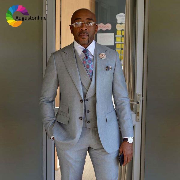 men's suits & blazers customized grey groom tuxedos men suit terno masculino peaked lapel man mens wedding 3 pieces jacket pant ve, White;black
men's suits & blazers customized grey groom tuxedos men suit terno masculino peaked lapel man mens wedding 3 pieces jacket pant ve, White;black
