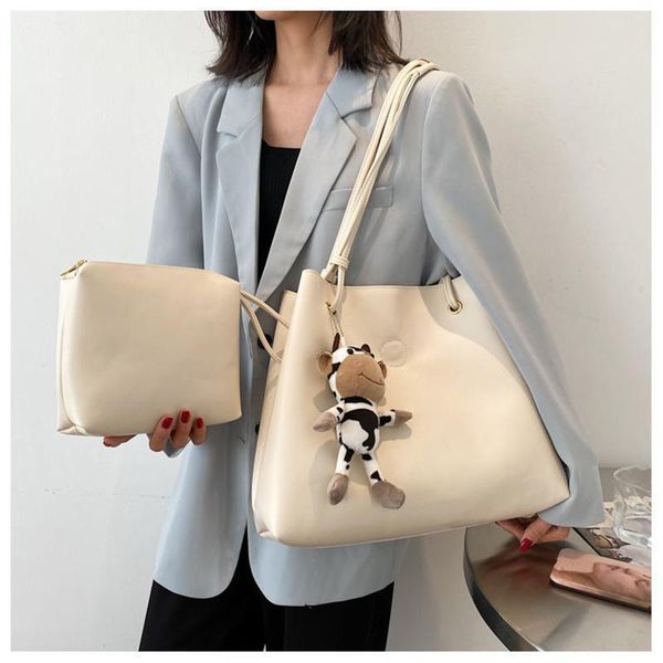 evening bags women shoulder bag fashion bucket solid color pu leather ladies totes large capacity shopping
evening bags women shoulder bag fashion bucket solid color pu leather ladies totes large capacity shopping