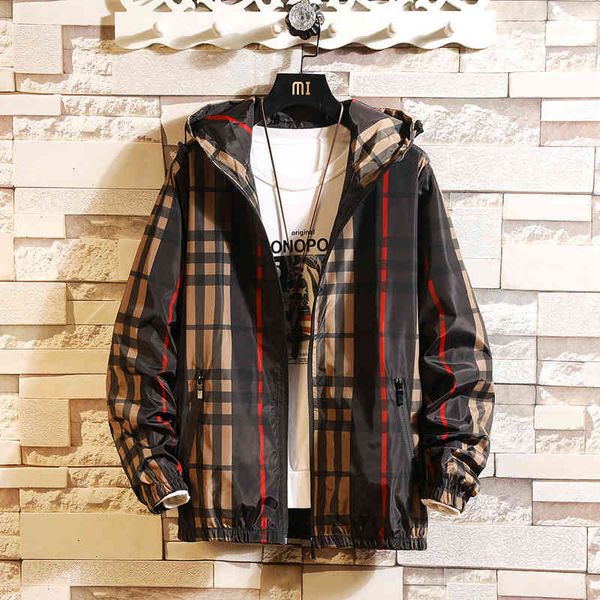 jacket men's spring and autumn korean fashion slim hooded clothes versatile plaid coat, Black;brown
jacket men's spring and autumn korean fashion slim hooded clothes versatile plaid coat, Black;brown