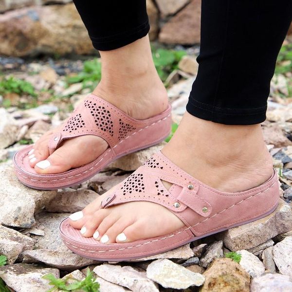 slippers summer leisure women outdoor platform wedge heel flock sewing flip flops beach shoes ladies female whosale buckle 2021, Black
slippers summer leisure women outdoor platform wedge heel flock sewing flip flops beach shoes ladies female whosale buckle 2021, Black