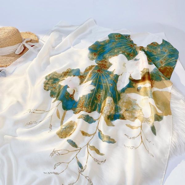 scarves 2021 summer fashion print medium-length towel japanese and korean sweet sunscreen silk scarf, Blue;gray
scarves 2021 summer fashion print medium-length towel japanese and korean sweet sunscreen silk scarf, Blue;gray