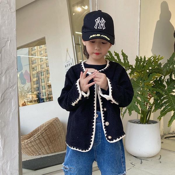 jackets girls' little fragrant temperament corduroy jacket, western style blouse, autumn 2021 children's clothing, Blue;gray
jackets girls' little fragrant temperament corduroy jacket, western style blouse, autumn 2021 children's clothing, Blue;gray