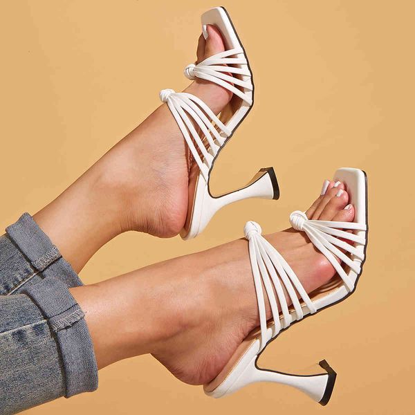 slippers shoes with high heels on the toe square ... hoof hoof... woman slippers heels... plutonium... rubber slides. 9ao7, Black
slippers shoes with high heels on the toe square ... hoof hoof... woman slippers heels... plutonium... rubber slides. 9ao7, Black