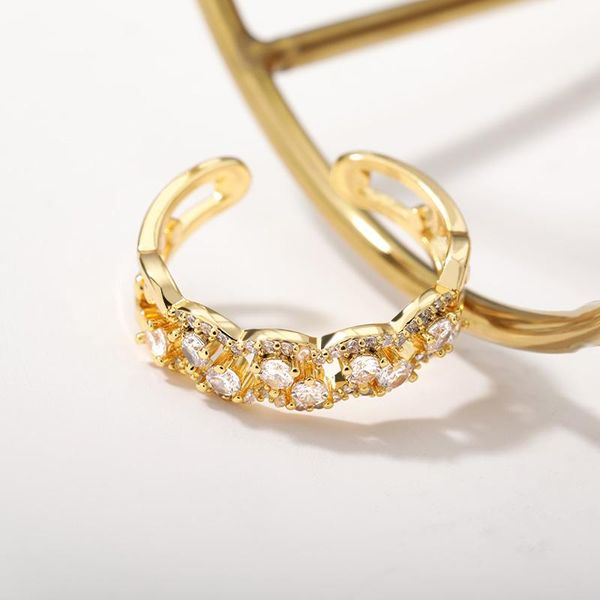 cluster rings luxury geometric line zircon hollow out shiny adjustable ring for women trendy couple exquisite jewelry drop wholesale, Golden;silver
cluster rings luxury geometric line zircon hollow out shiny adjustable ring for women trendy couple exquisite jewelry drop wholesale, Golden;silver