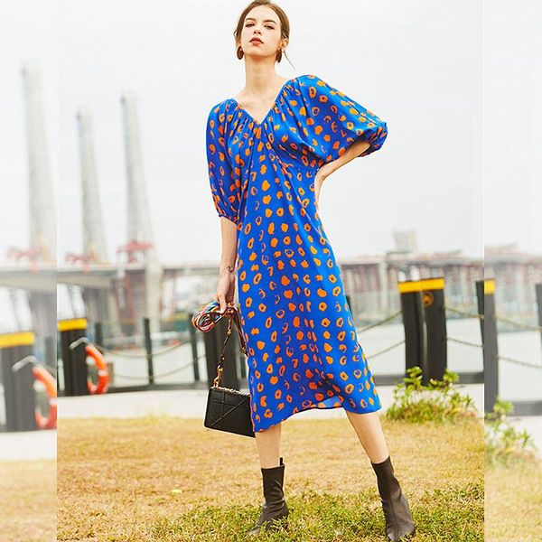 casual dresses 100% silk dress women style printed plus size v neck h-line half sleeves loose long fashion, Black;gray
casual dresses 100% silk dress women style printed plus size v neck h-line half sleeves loose long fashion, Black;gray